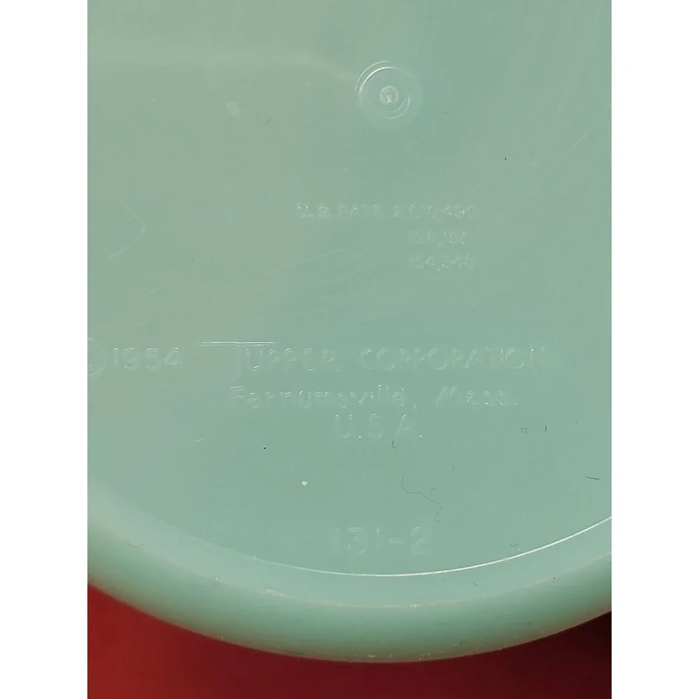 Tupperware vintage 1954